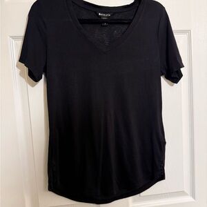 Athleta V-Neck Slub Tee in Black